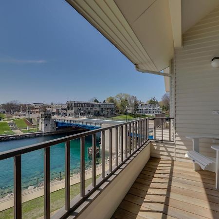 359 Edgewater Inn Charlevoix Buitenkant foto